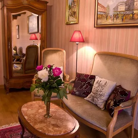 Bed & Breakfast Le Cheval Blanc Saint-Antonin