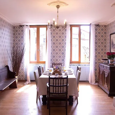 Bed & Breakfast Le Cheval Blanc Saint-Antonin